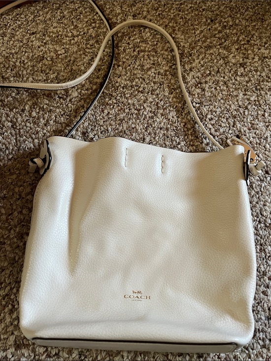 Coach Handbags - Coach Cream Pebbled Leather Bucket Shoulder Bag